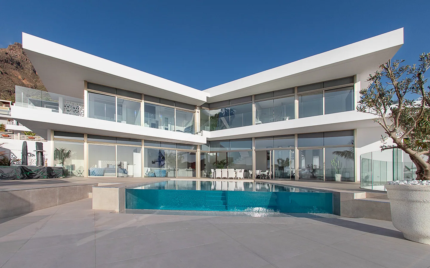 Villa LUX I